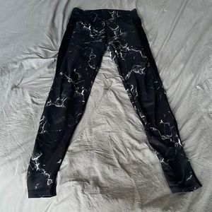 Buffbunny Black Marble Leggings